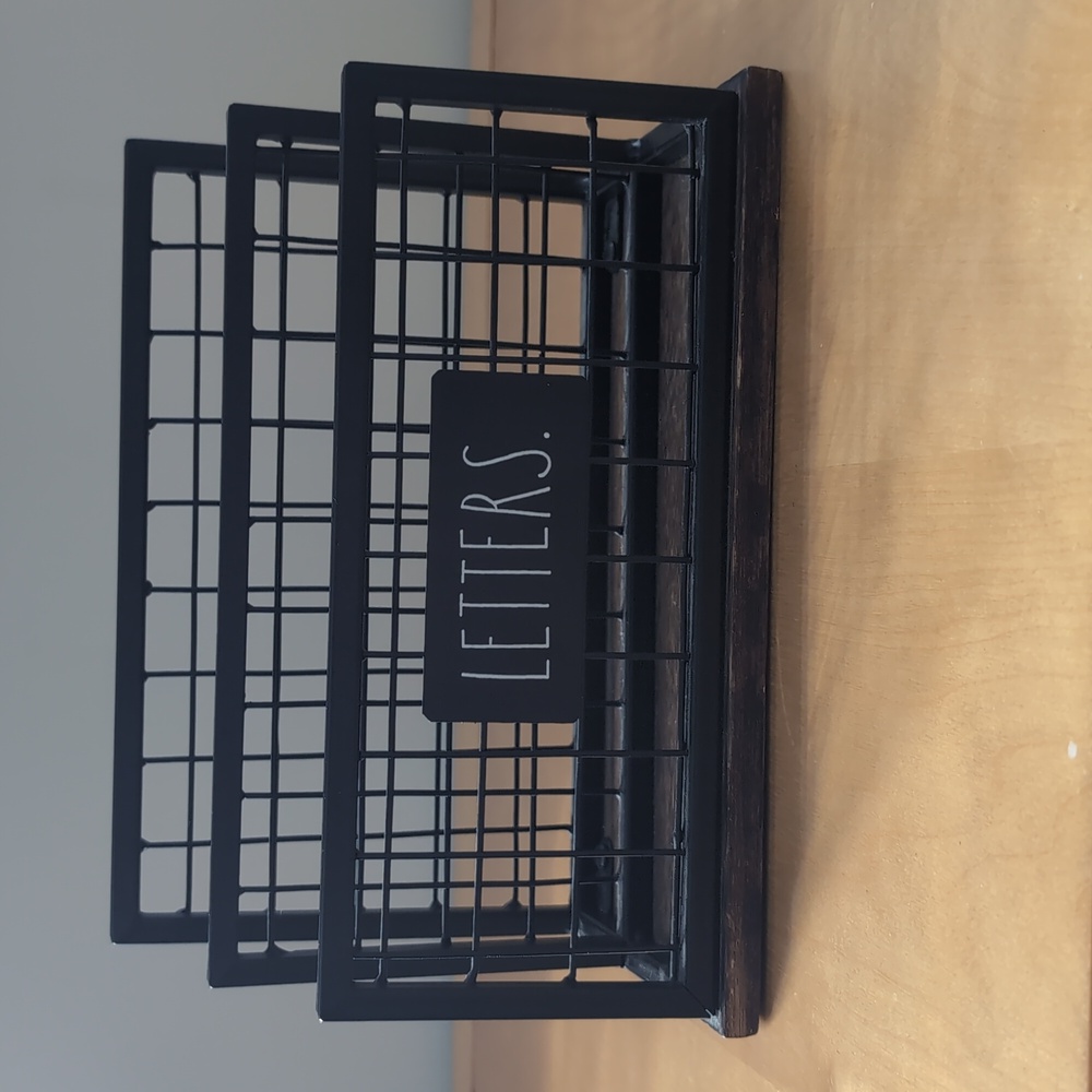 Rae Dunn Letter Holder